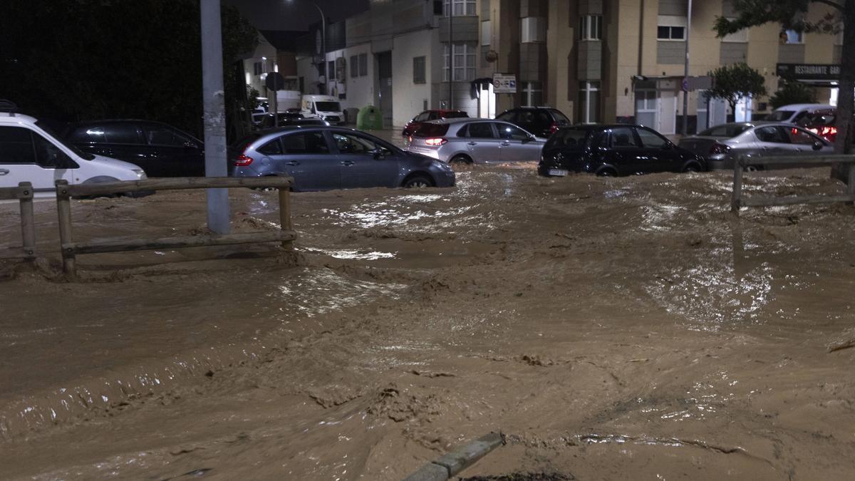 Inundaciones en Paiporta debido al desbordamiento del barranco de Torrent o del Poyo.