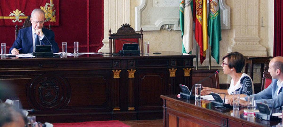 El PSOE de María Gámez dio el apoyo necesario a De la Torre para sacar adelante el polo digital.