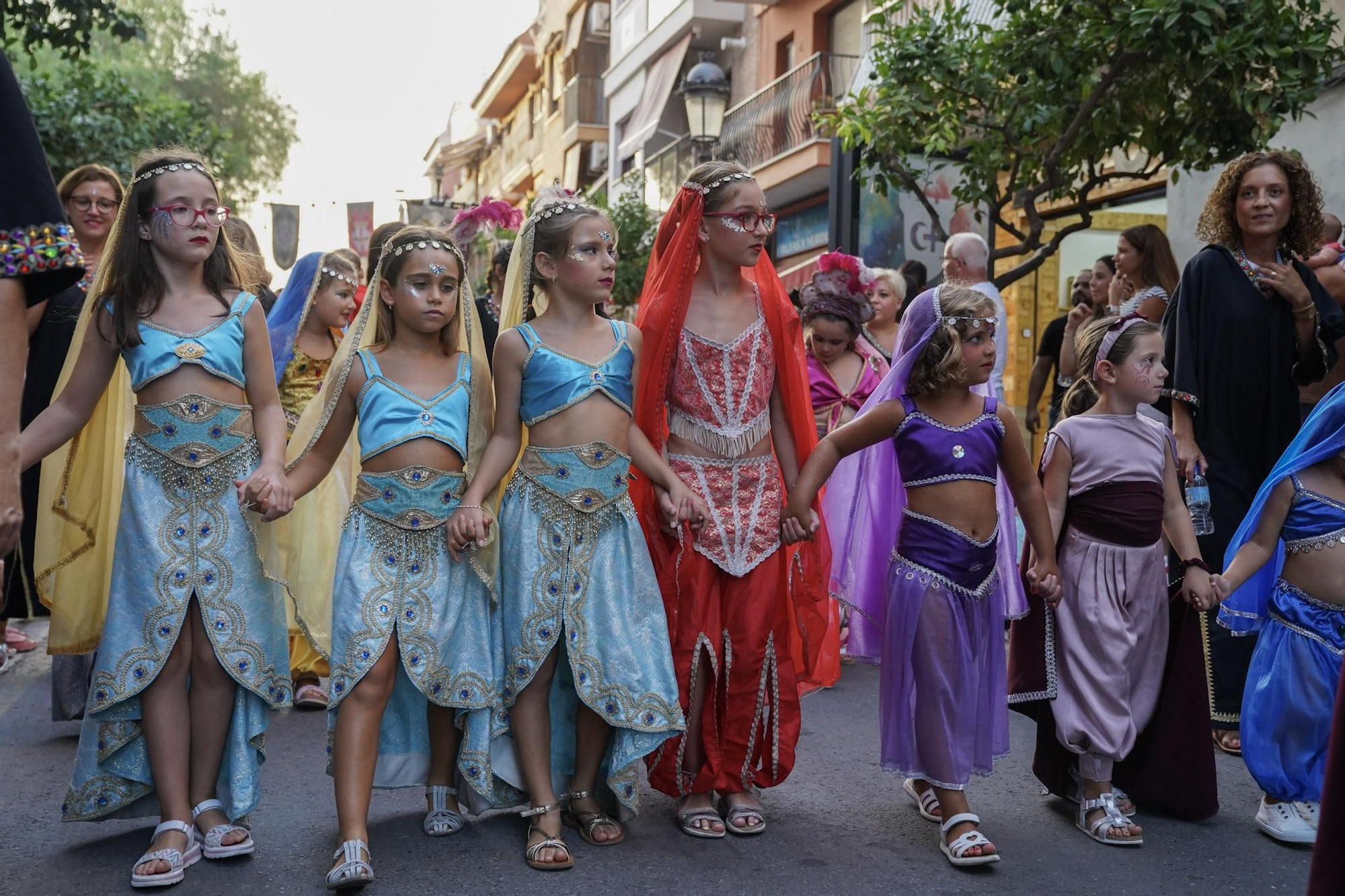 Desfile y parlamento de Moros y Cristianos de Paterna
