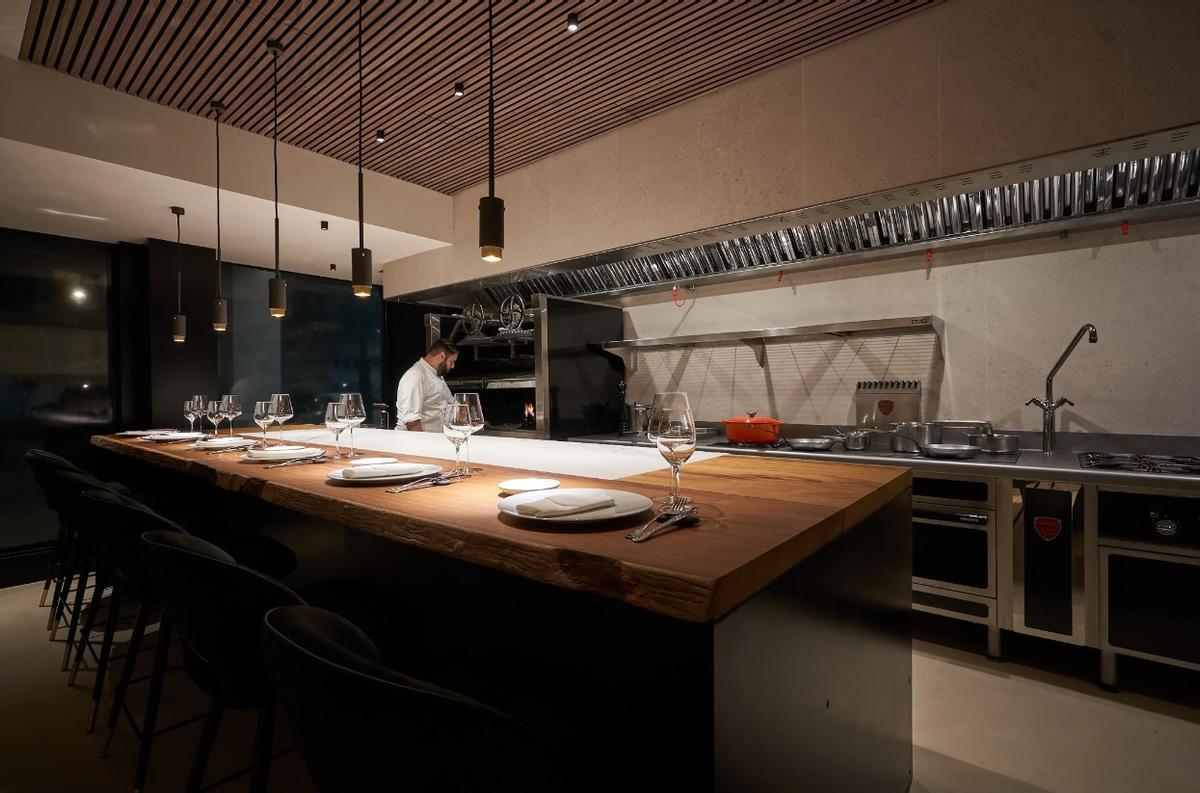 Instalaciones del nuevo restaurante de Vigo galardonado con un Sol Repsol, el Alberte