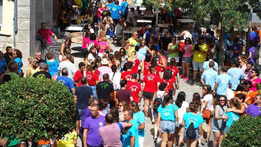 El ambiente de fiesta se adueñó de las calles más céntricas de Lloseta.