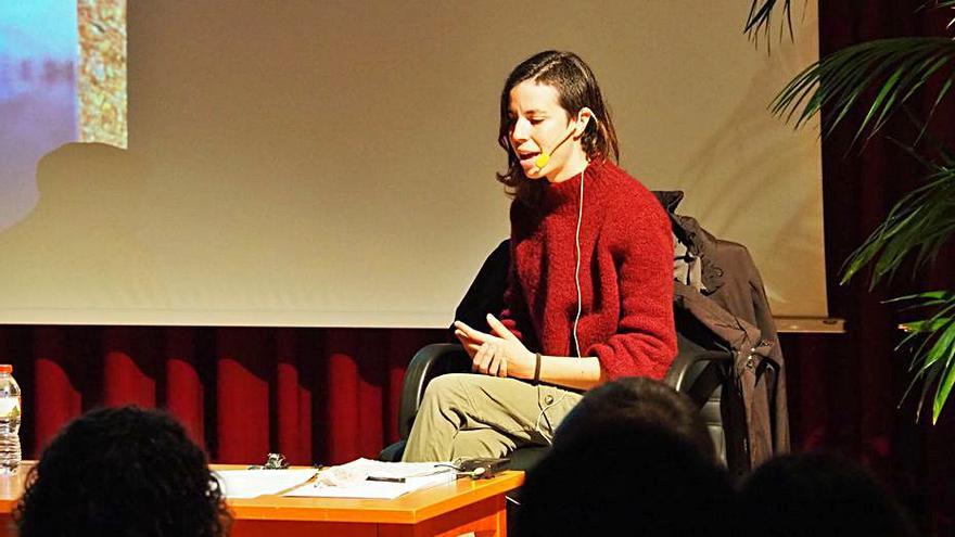 La periodista Marta Valls, en la presentació del llibre | ARXIU PARTICULAR