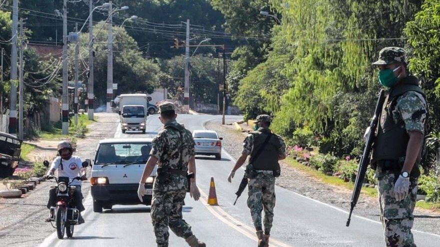 Una bomba mata a tres militares en Paraguay