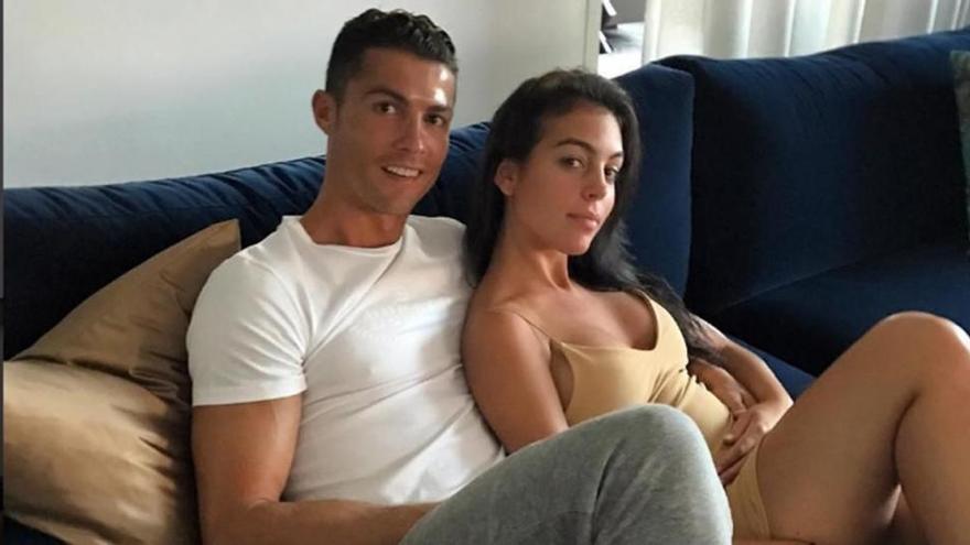 Cristiano Ronaldo y Georgina desatan los rumores de embarazo