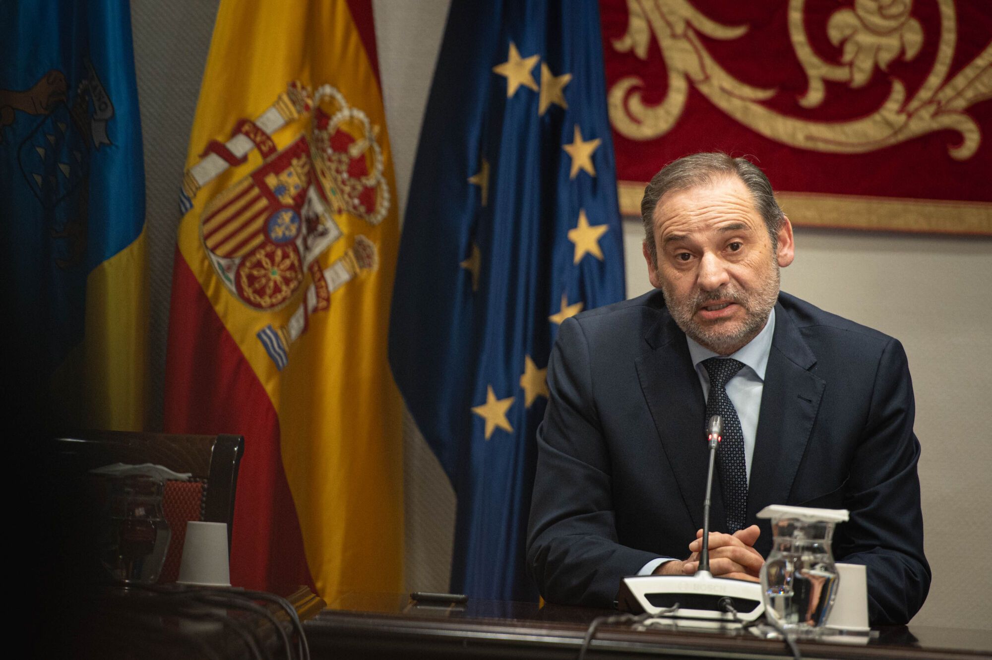 José Luis Ábalos comparece en el Parlamento de Canarias