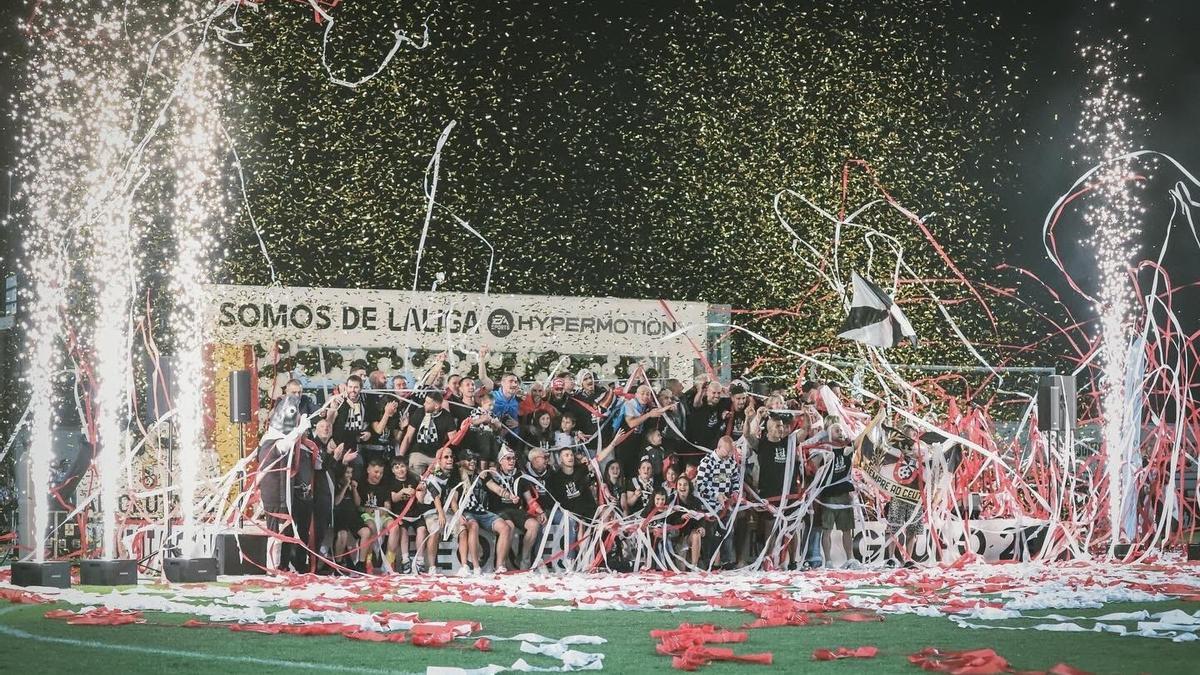 El AD Ceuta consiguió el ascenso a Segunda como campeón del Grupo II de Primera RFEF.