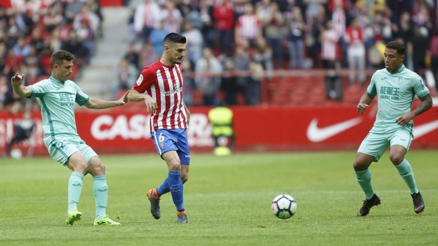 El Sporting gana al Granada pero queda fuera del ascenso directo