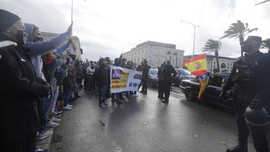 Protesta contra el cierre de la restauración en Mallorca