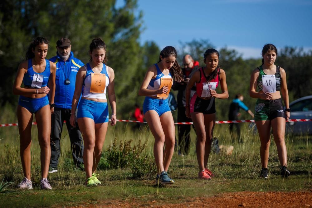 El circuito de cross de Buscastell acogió este sábado la primera prueba de campo a través de la temporada en Ibiza para categorías inferiores