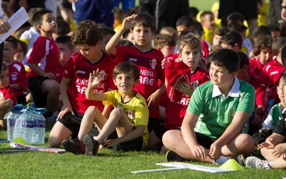 Clausura de la liga local de fútbol base de Cartag