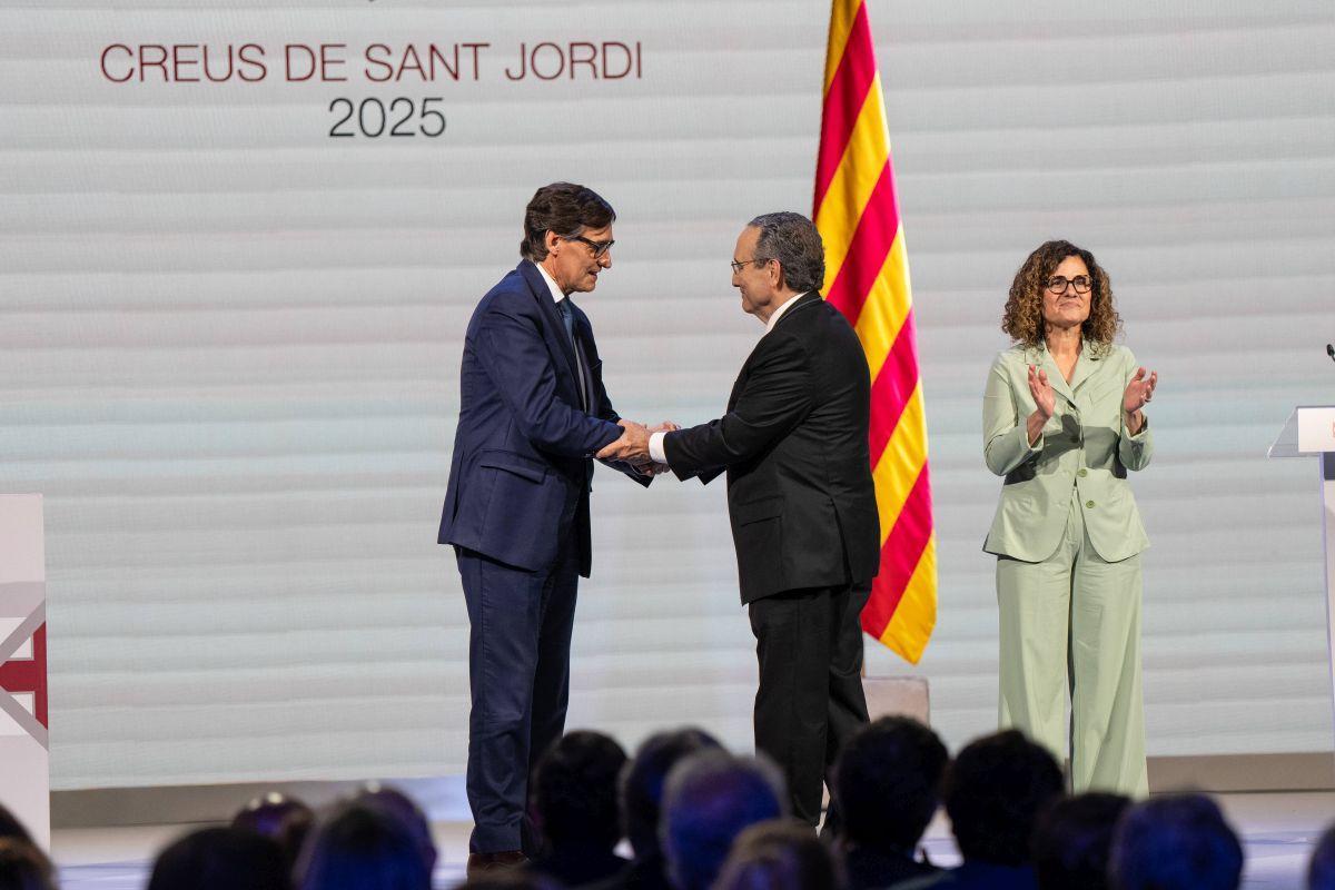 Entrega de les Creus de Sant Jordi en el Museu Nacional dArt de Catalunya