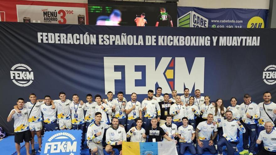 La selección canaria de kickboxing brilla en el Campeonato de España con 17 medallas