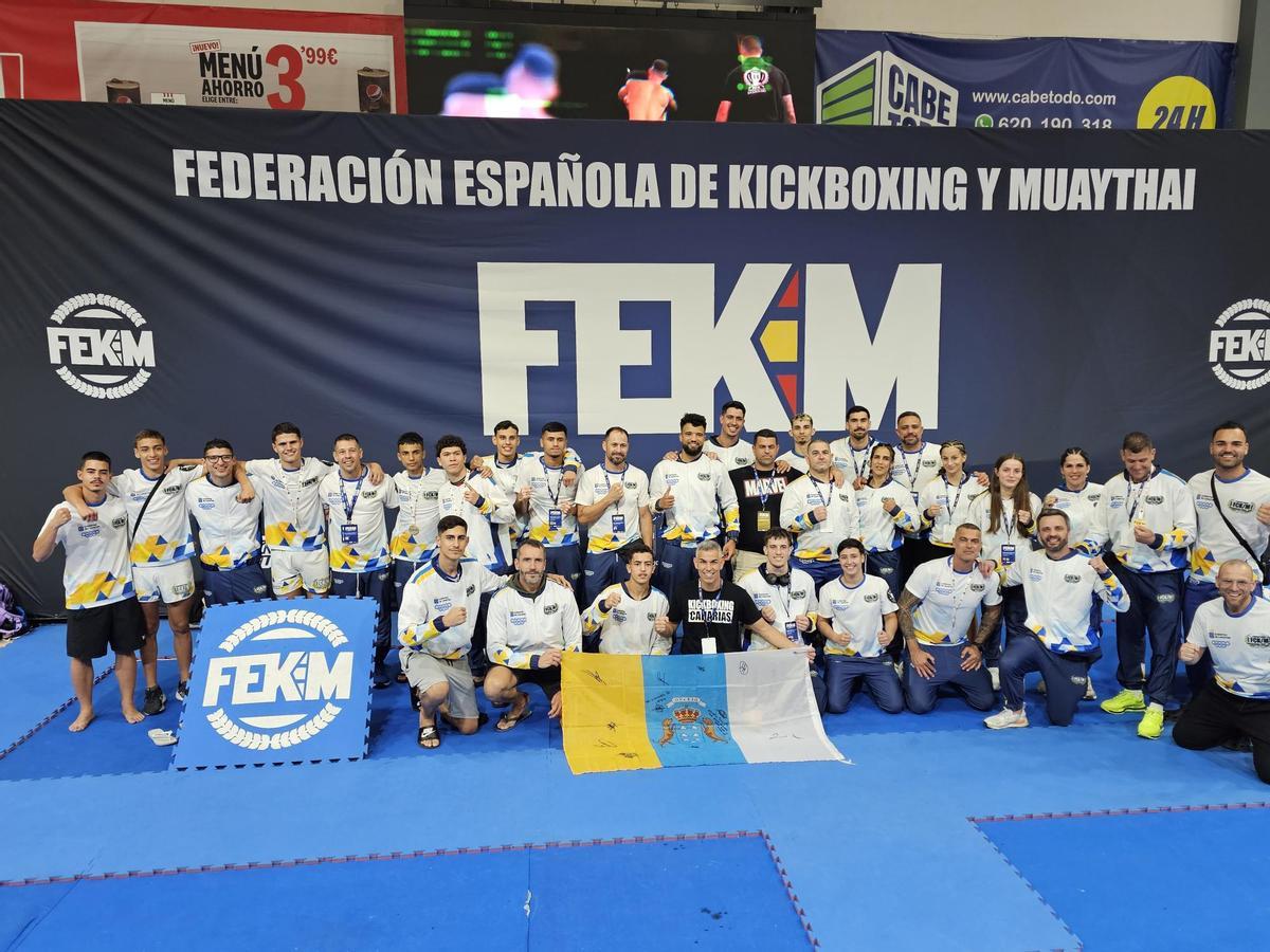 La selección canaria de kickboxing brilla en el Campeonato de España con 17 medallas