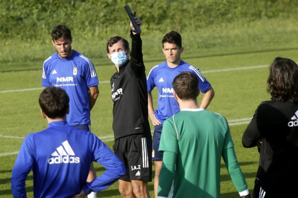 Entrenamiento del Oviedo en El Requexón