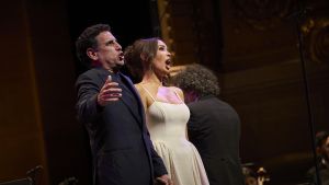 Juan Digo Flórez y Nadine Sierra en West Side Story.