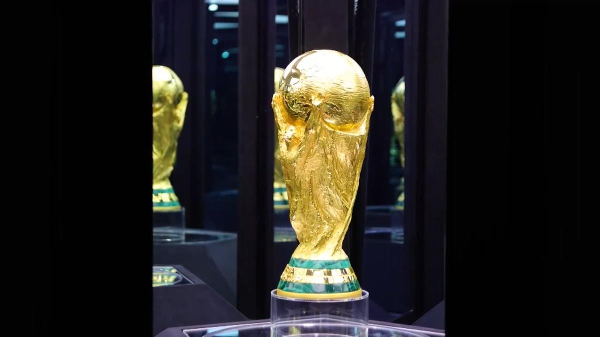 El trofeo de la Copa del Mundo llega a Houston en su gira por EE.UU. previo al Mundial