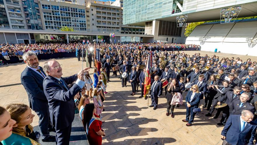 La Entrada de Bandas pone el acento musical de las Fiestas Mayores Patronales de Benidorm