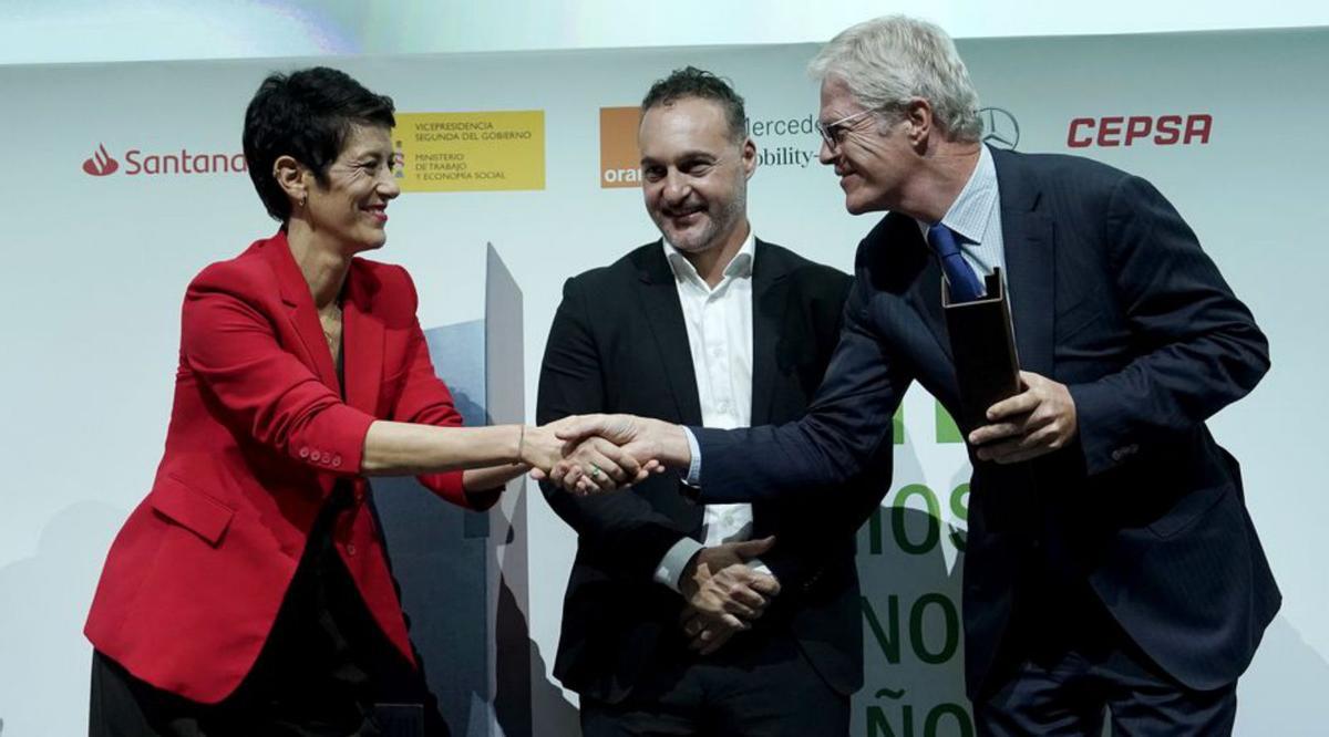 Saiz: «Els autònoms podran compaginar l’activitat amb la pensió» Saiz: «Els autònoms podran compaginar l’activitat amb la pensió»