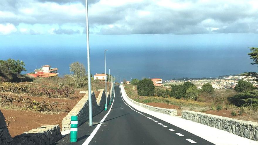 El Sauzal receives the year with important road improvements