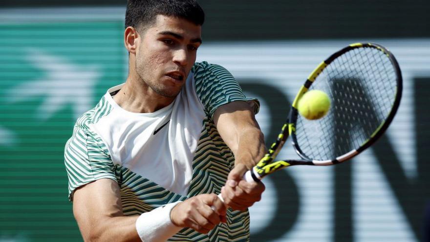 Carlos Alcaraz se entrena en hierba en Monte Romero antes de viajar a Londres