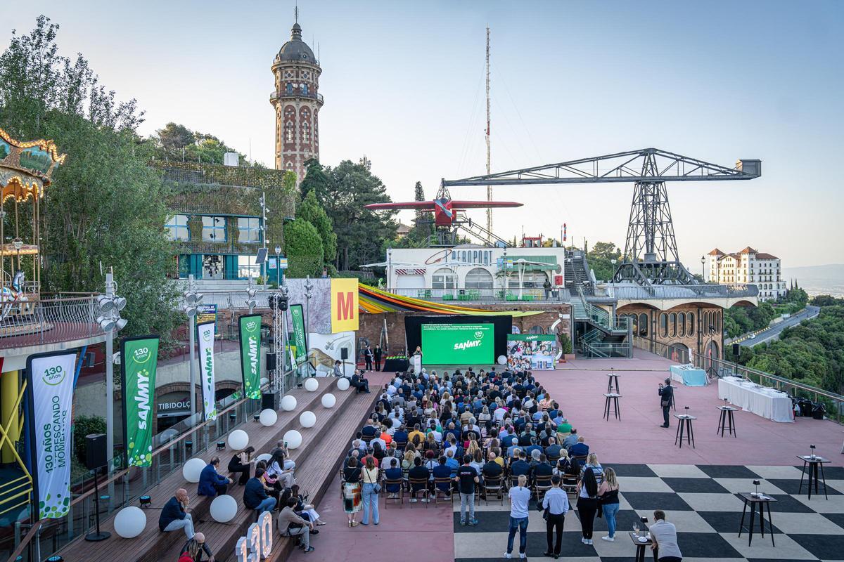 Fiesta de los 130 años de la empresa Sanmy en el Tibidabo