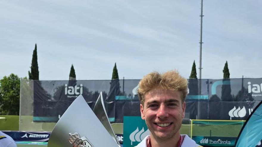 César Curiel se proclama campeón de la Liga IATI