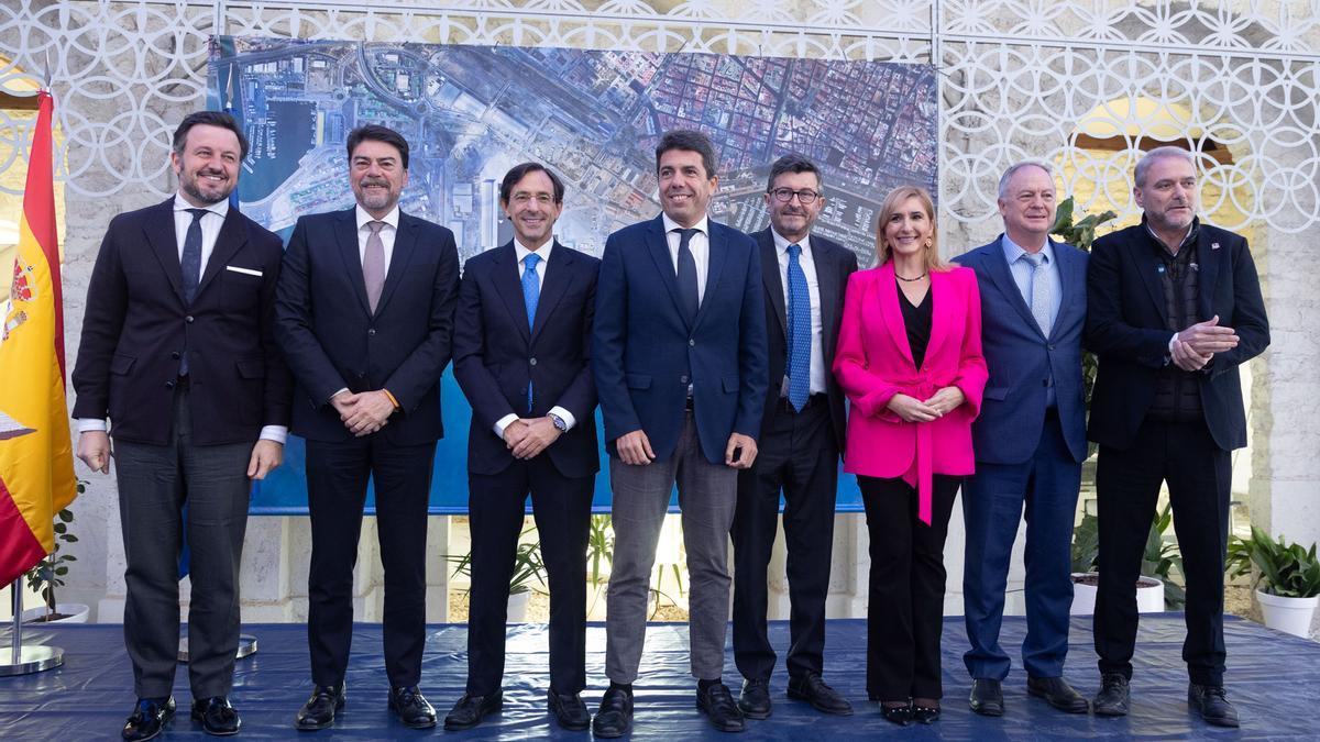 Luis Rodríguez toma posesión como Presidente de la Autoridad Portuaria de Alicante