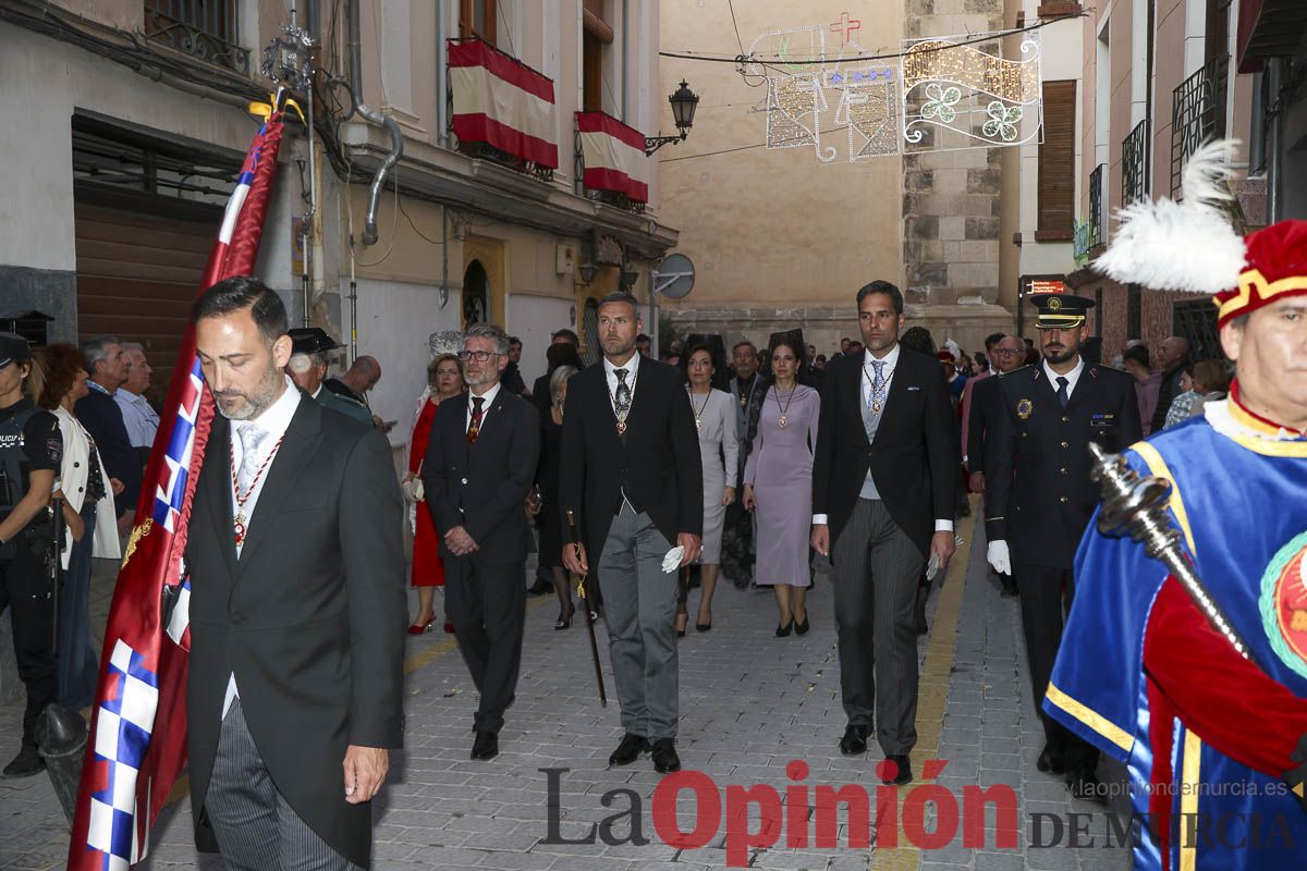 Fiestas de Caravaca: procesión del Baño (procesión, parlamento y baño de la Cruz)