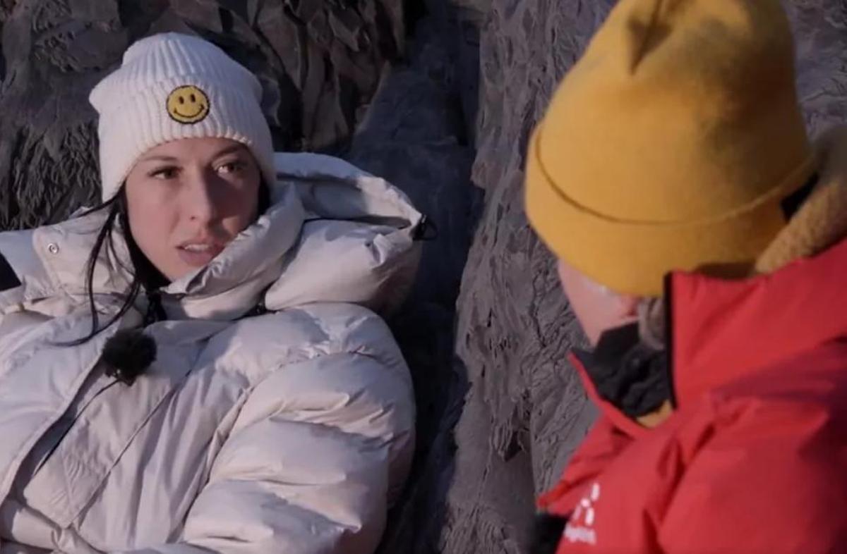 Jenni Hermoso conversa con Jesús Calleja durante su programa Planeta Calleja.