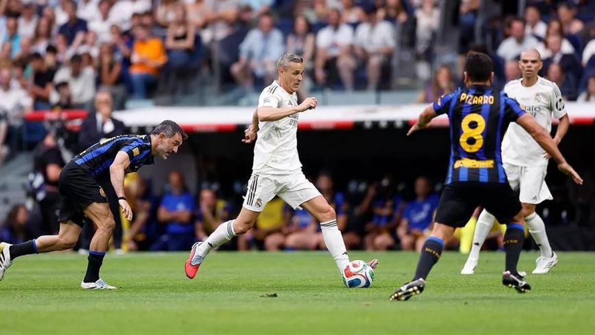 Toni Moral, el ex del Barça y del Madrid que invierte en fútbol femenino: 'Cuando dejaron de pagarnos en el Alavés, la cabeza me hizo clic: '¿Cómo puede pasar esto en el fútbol profesional?''