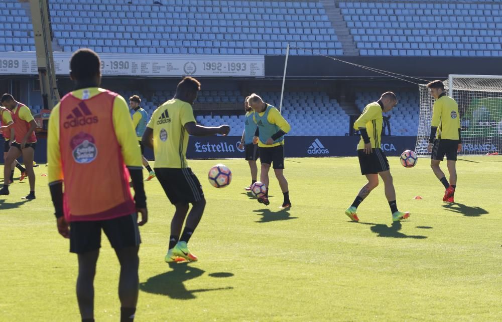 Últimos preparativos de los celestes antes del arranque liguero. Eduardo Berizzo pone fin a la pretemporada en Balaídos con un entrenamiento a puerta cerrada.