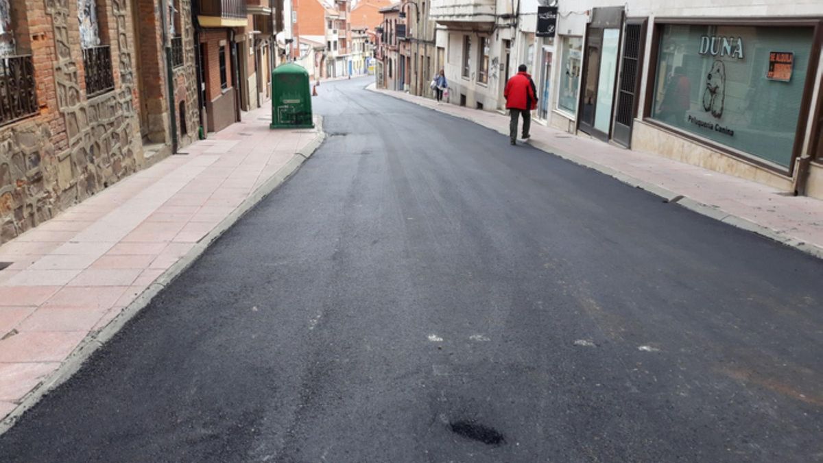 Calle Los Carros en Benavente. / E. P.