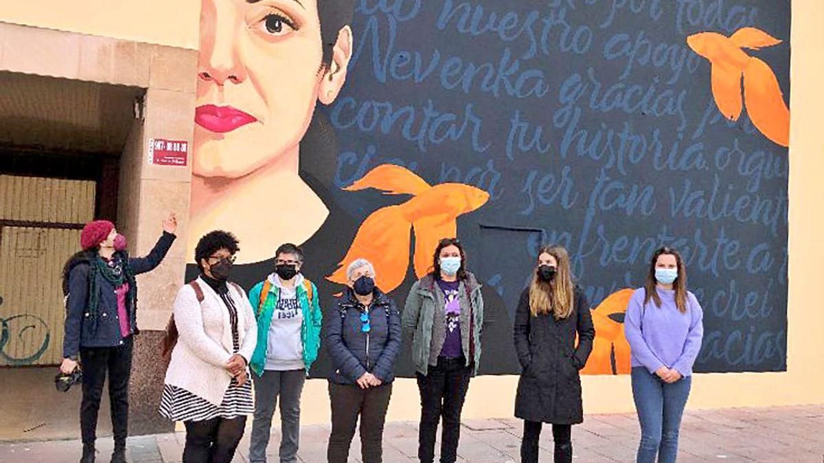 Un mural homenajea a Nevenka Fernández en Ponferrada, León | ICAL
