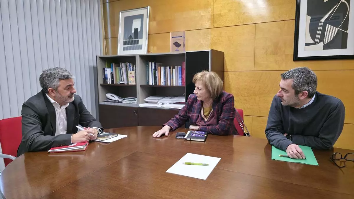 Los avilesinos se suben al bus: casi la mitad de los vecinos del municipio son usuarios de la tarjeta CONECTA