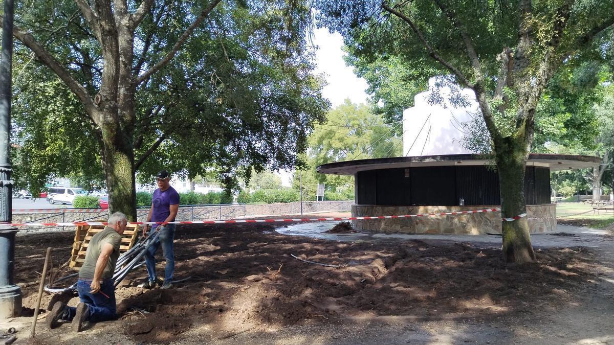 Adjudicado el kiosco-bar de La Isla en Plasencia, que salió a licitación en junio.