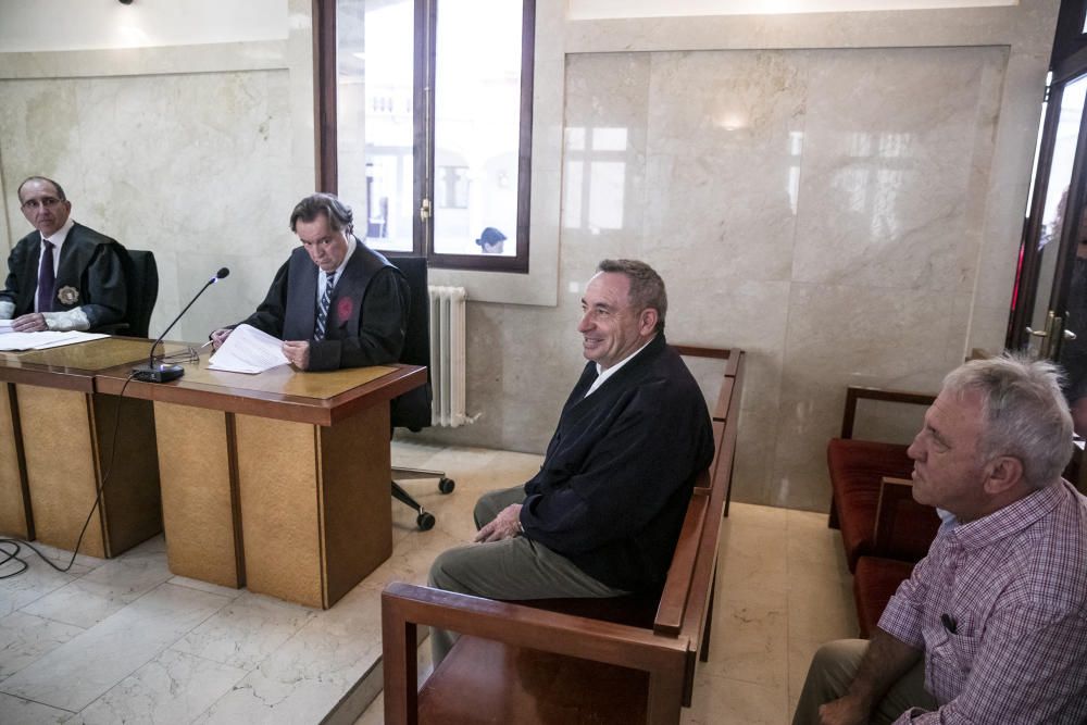 Juicio al exsacerdote Pere Barceló por abusos sexuales a una niña
