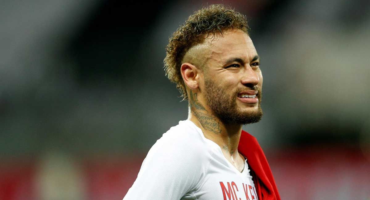 Neymar se lamenta tras conocer el triunfo del Lille.