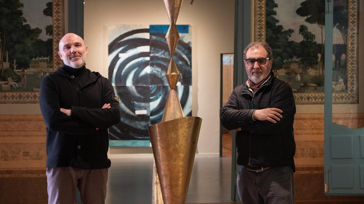 Pedro Medina (i) y Ángel Haro (d) en el Palacio Quintanar.