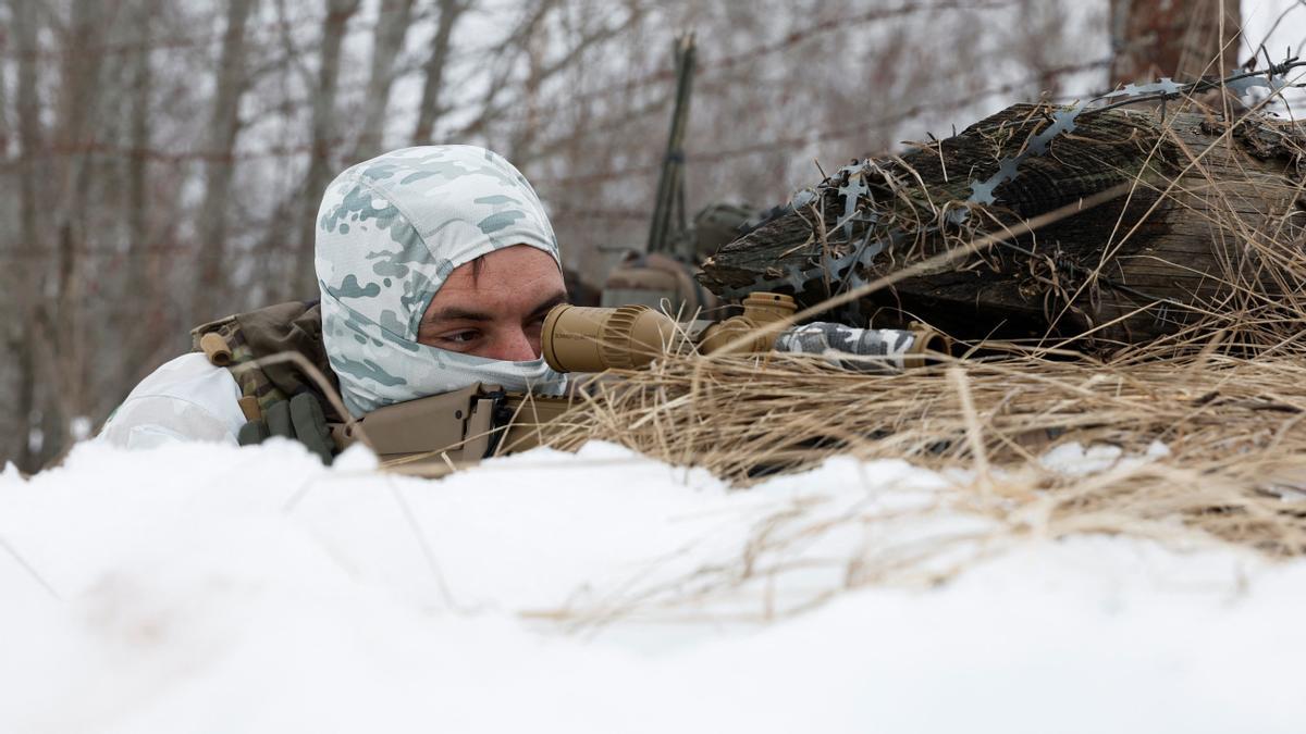 Soldados franceses de la OTAN en operaciones especiales de refuerzo en la localidad de Tapa, Estonia