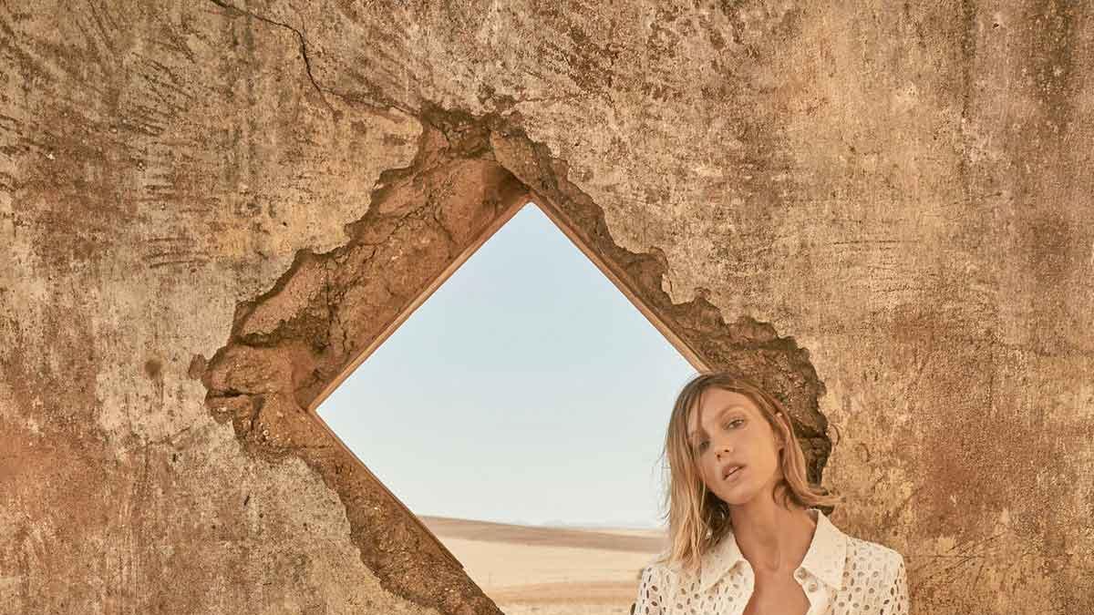 Zara y Havaianas lanzan las sandalias planas tipo 'flip flop' para el verano