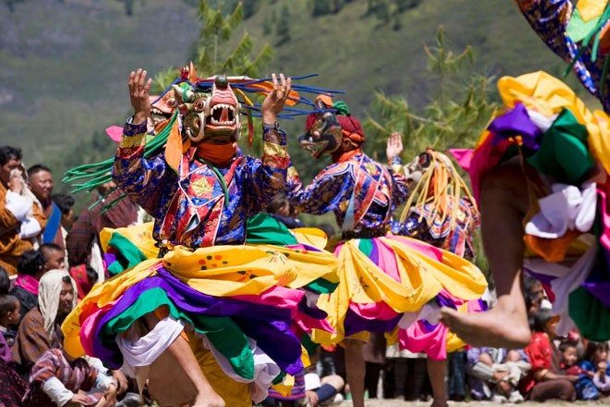 Tsechu es el nombre de las fiestas budistas