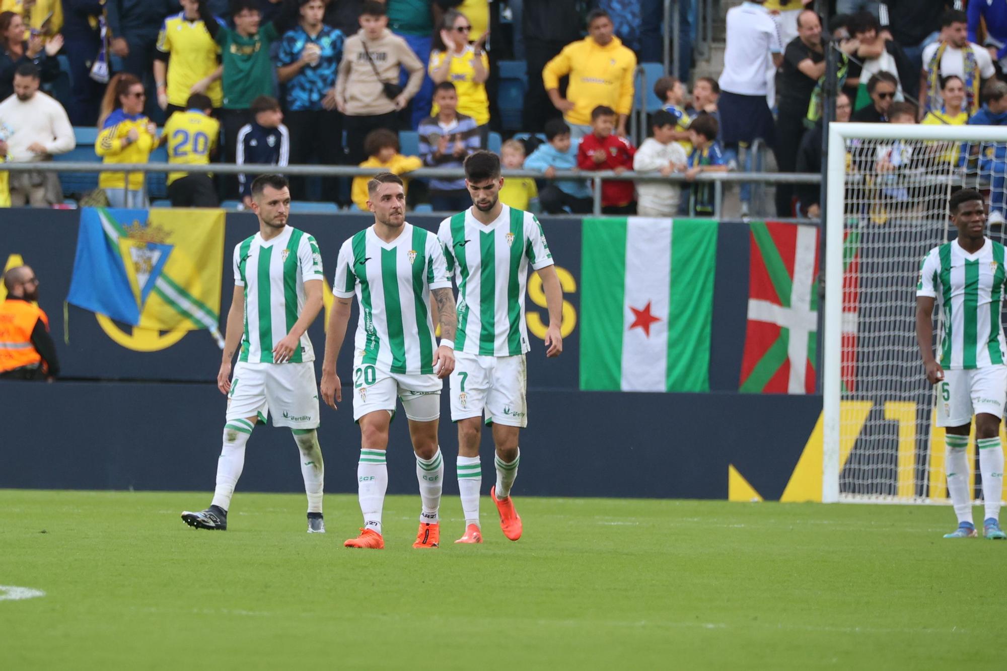 Cádiz CF-Córdoba CF | Las imágenes del partido de la Liga Hypermotion
