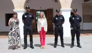 Jura su cargo un nuevo policía municipal en Santa Eulària