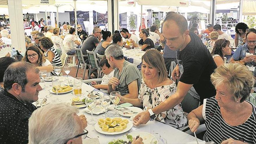 Los servicios y la industria empujan al alza la ocupación en Castellón