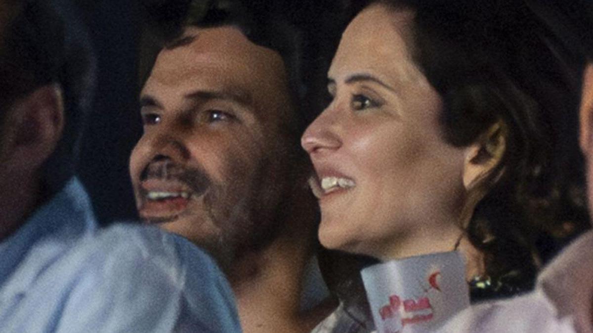 Isabel Díaz Ayuso amb la seva parella, Alberto González. | FRANCISCO GUERRA / EUROPA PRESS