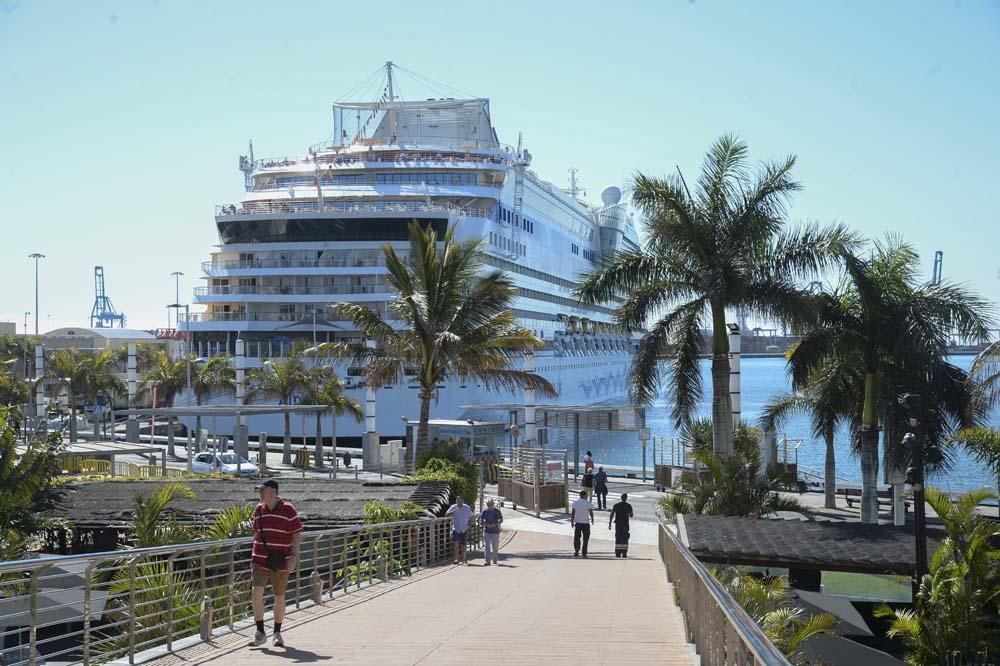 Crucero en el Muelle de Santa Catalina