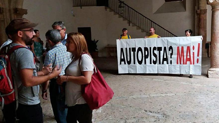 Pirulas del Pacto para evitar que el grupo mixto tenga mayor peso