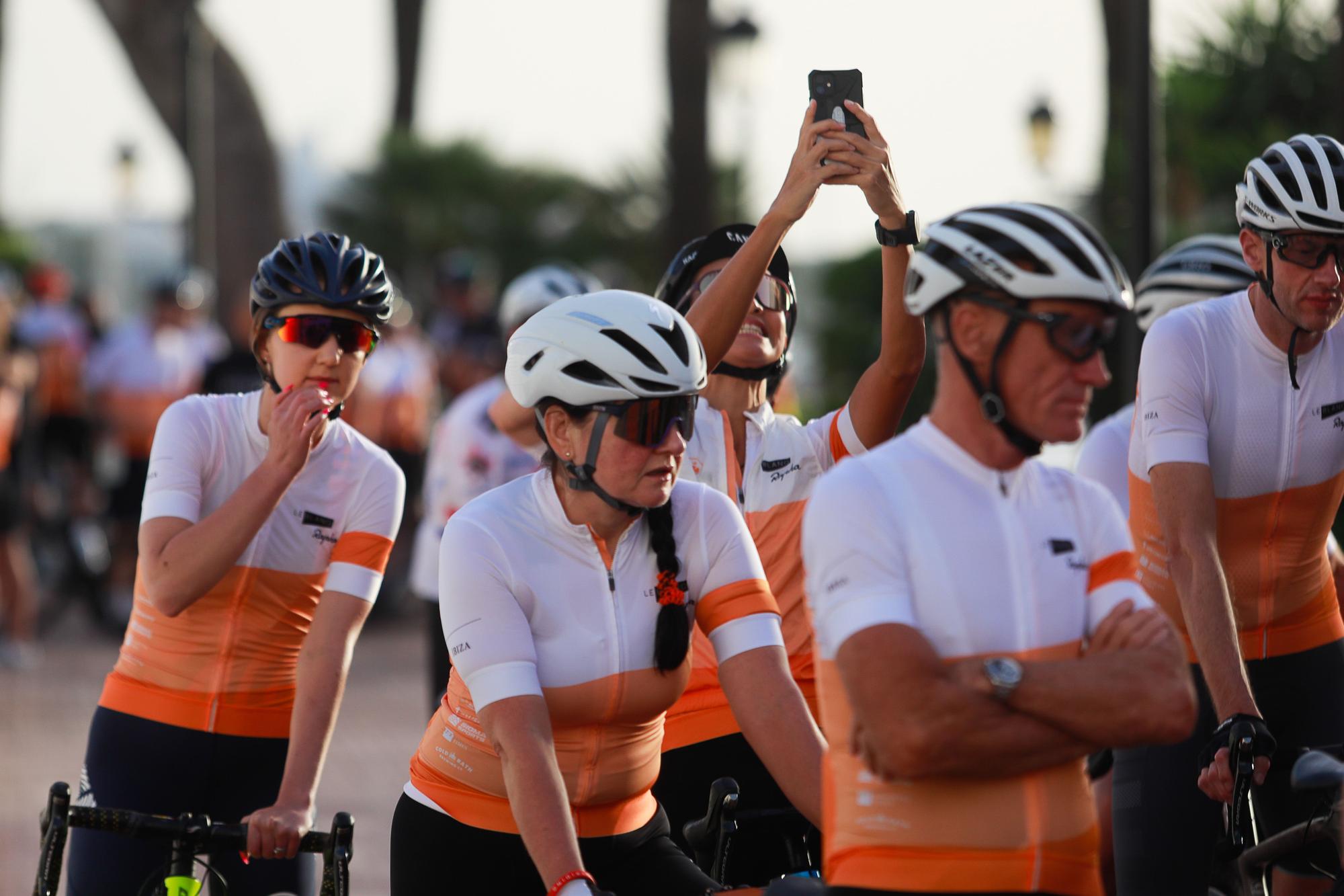 Ibiza acoge un evento ciclista que reúne a leyendas del ciclismo