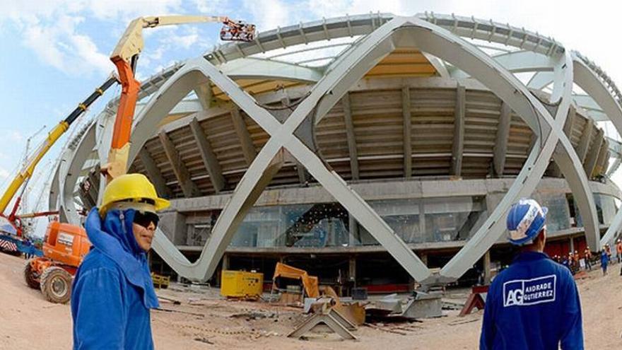 Otro obrero muerto en las obras de un estadio del Mundial