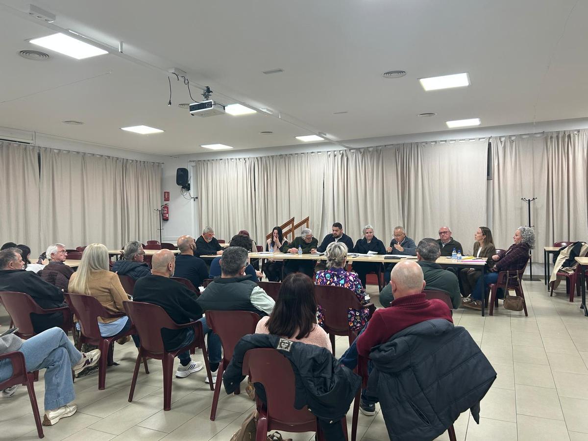 Sesión de la Junta Municipal de Los Belones en Cartagena